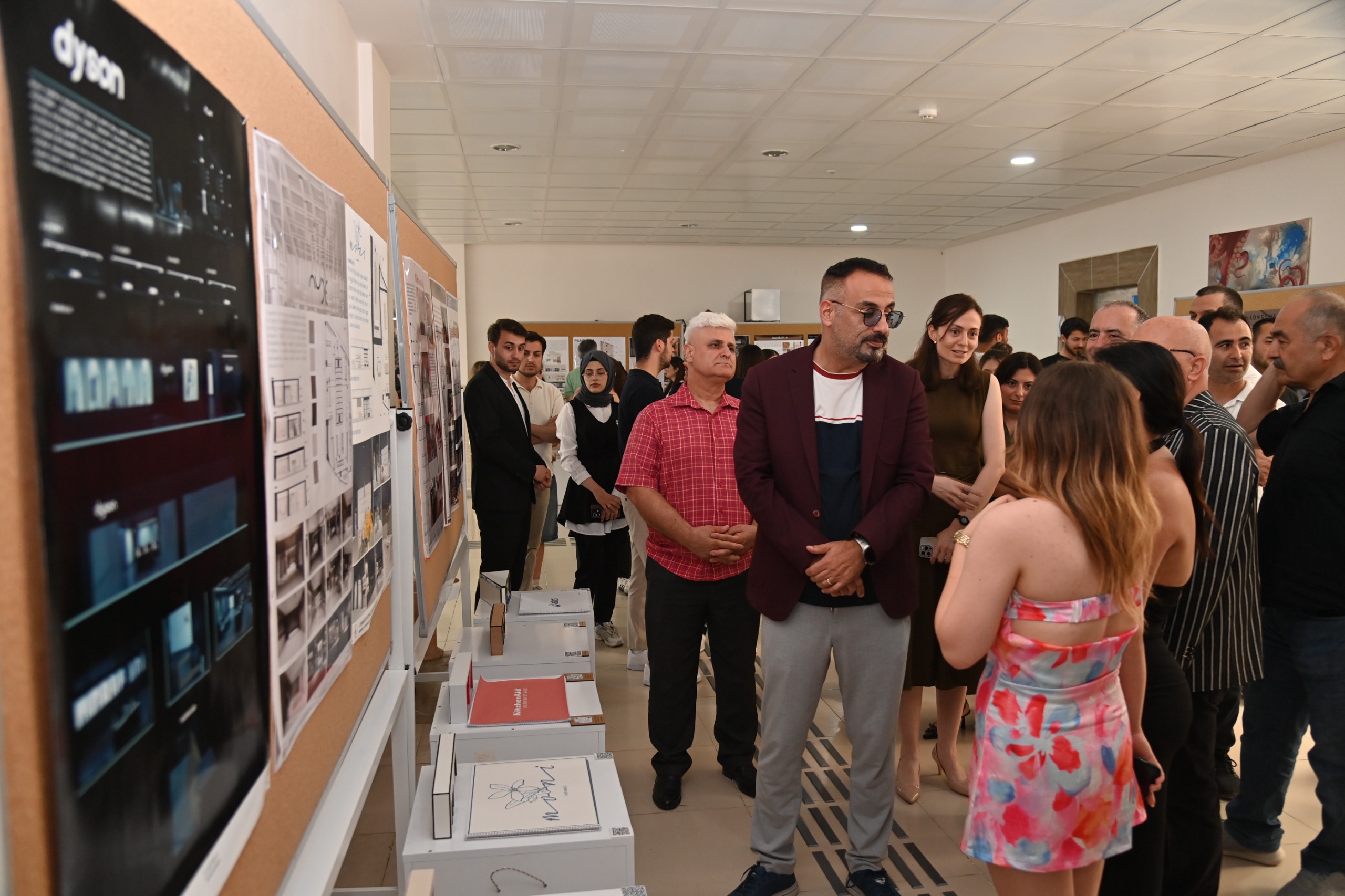 Fakültemiz 2024-2025 Akademik Yılı Mezuniyet Sergisi ve Konseri