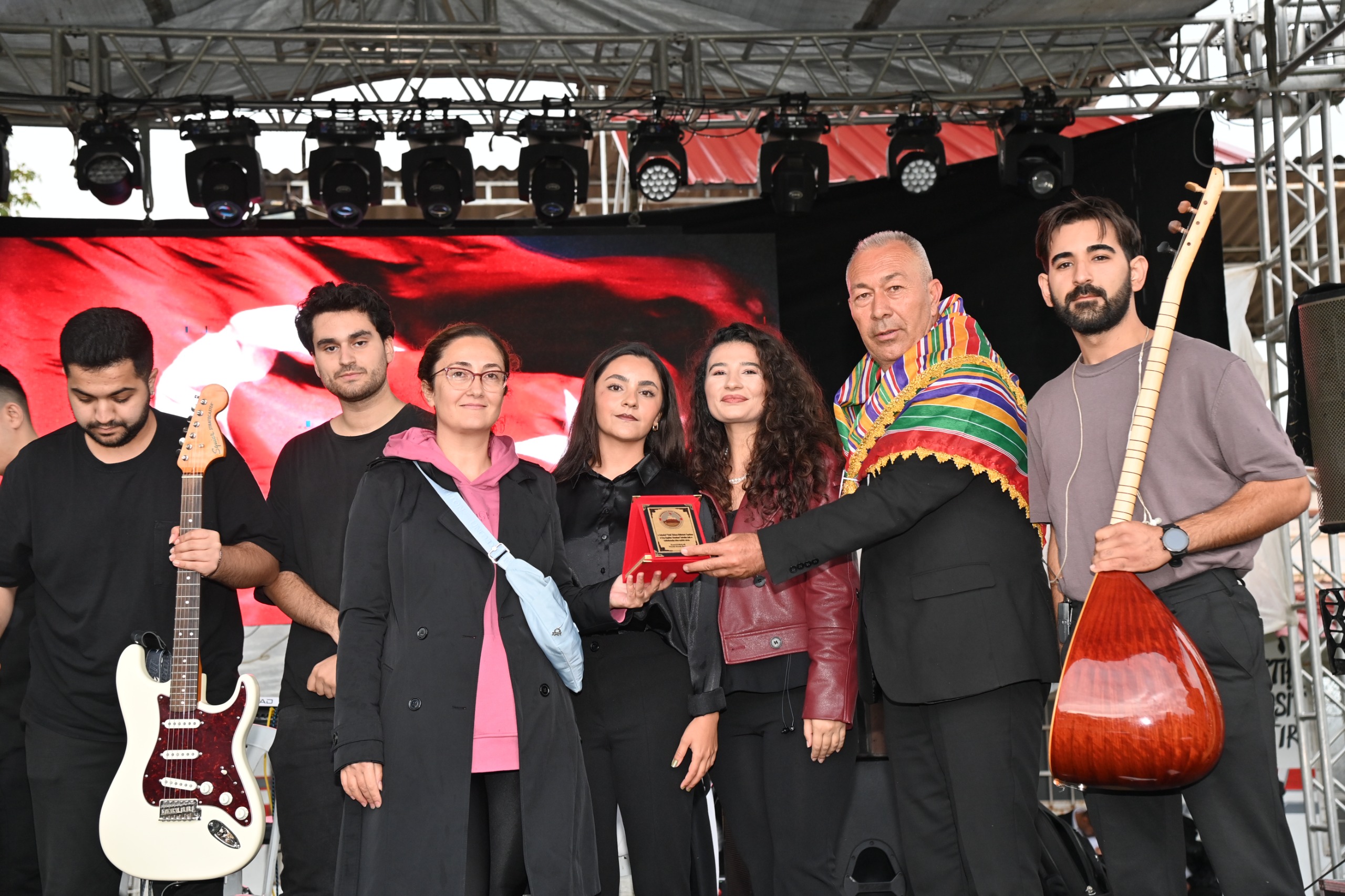 Kültürel Sürdürülebilirlik Politikamız Kapsamında Müzik Bölümü Olarak 6. Yörük Türkmen Buluşmasında Konser Performansı Gerçekleştirdik.