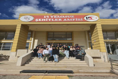 Resim Bölümü Öğrencileri Üniversitemizde Gerçekleştirilen Bağımlılıkla Mücadele Eğitimi'ne Katıldı