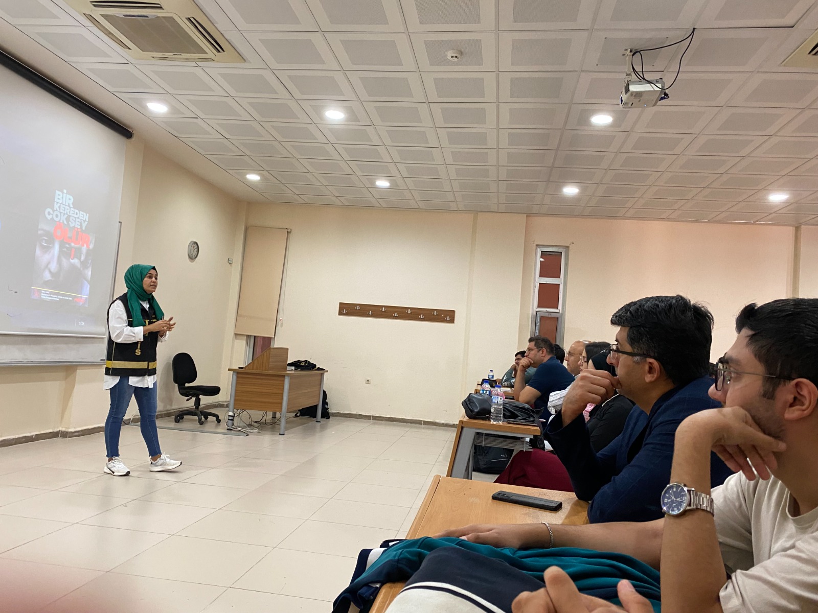 Fakültemizde “Narko Gençlik Eğitimi ve Narko Rehber Eğitimi” düzenlendi