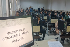 Bölümümüz Öğrencilerine Ara Sınav Öncesi Bilgilendirme Toplantısı Yapıldı