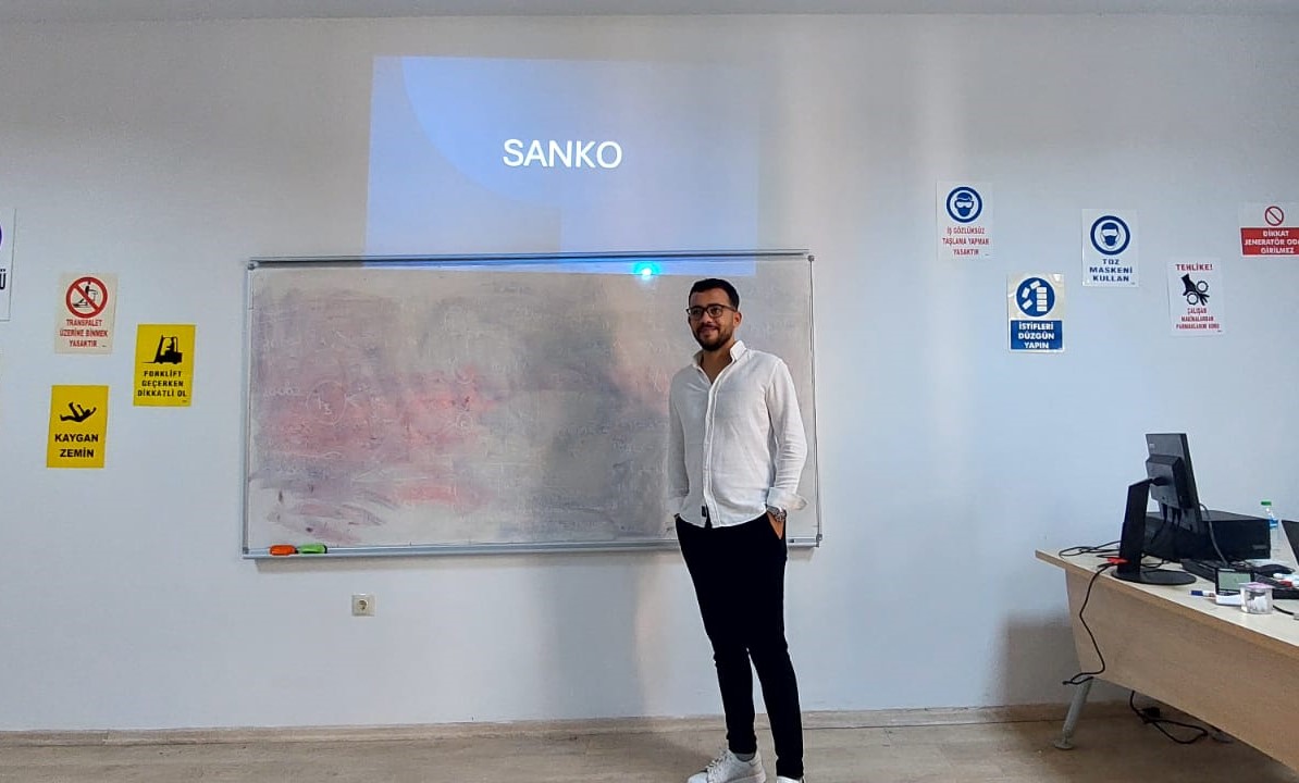 Bölümümüz Öğrencileri Staj Sunumlarını Gerçekleştirdi