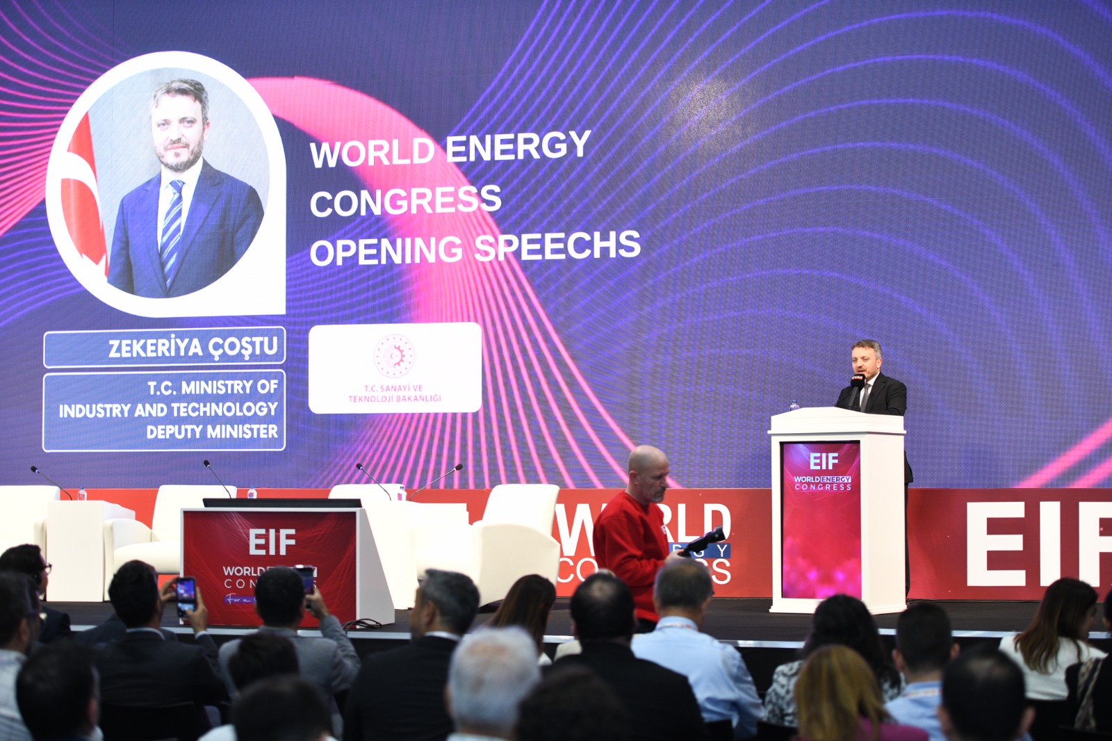 Bölümümüz Öğretim Elemanları, YEBTEK Çalışmalarıyla 18. Dünya Enerji Kongresi’ne Katıldı