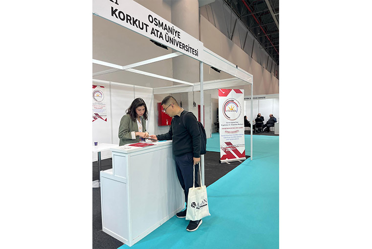 Bölümümüz Öğretim Elemanları SolarEX 2025 Fuarı’nda Yer Aldı