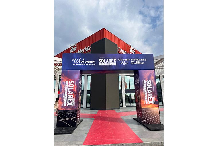 Bölümümüz Öğretim Elemanları SolarEX 2025 Fuarı’nda Yer Aldı