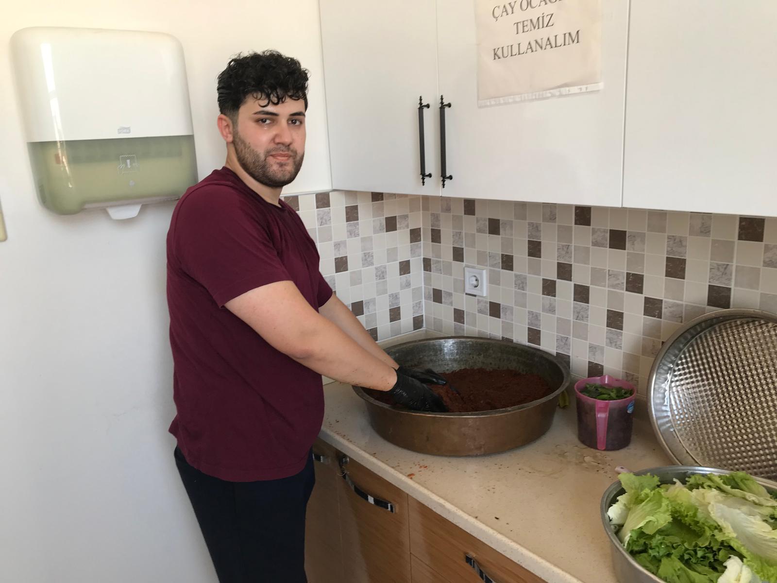 Bölümümüzde Çiğ Köfte Etkinliği Düzenlendi