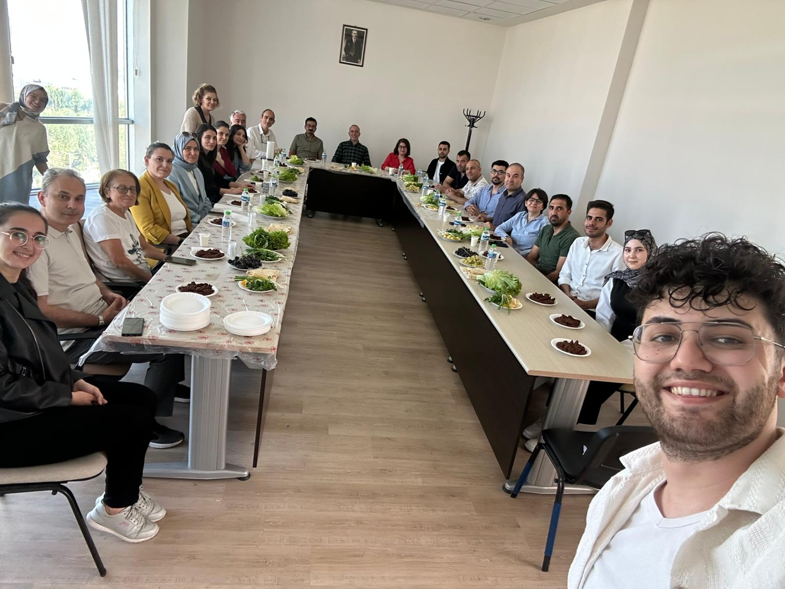 Bölümümüzde Çiğ Köfte Etkinliği Düzenlendi