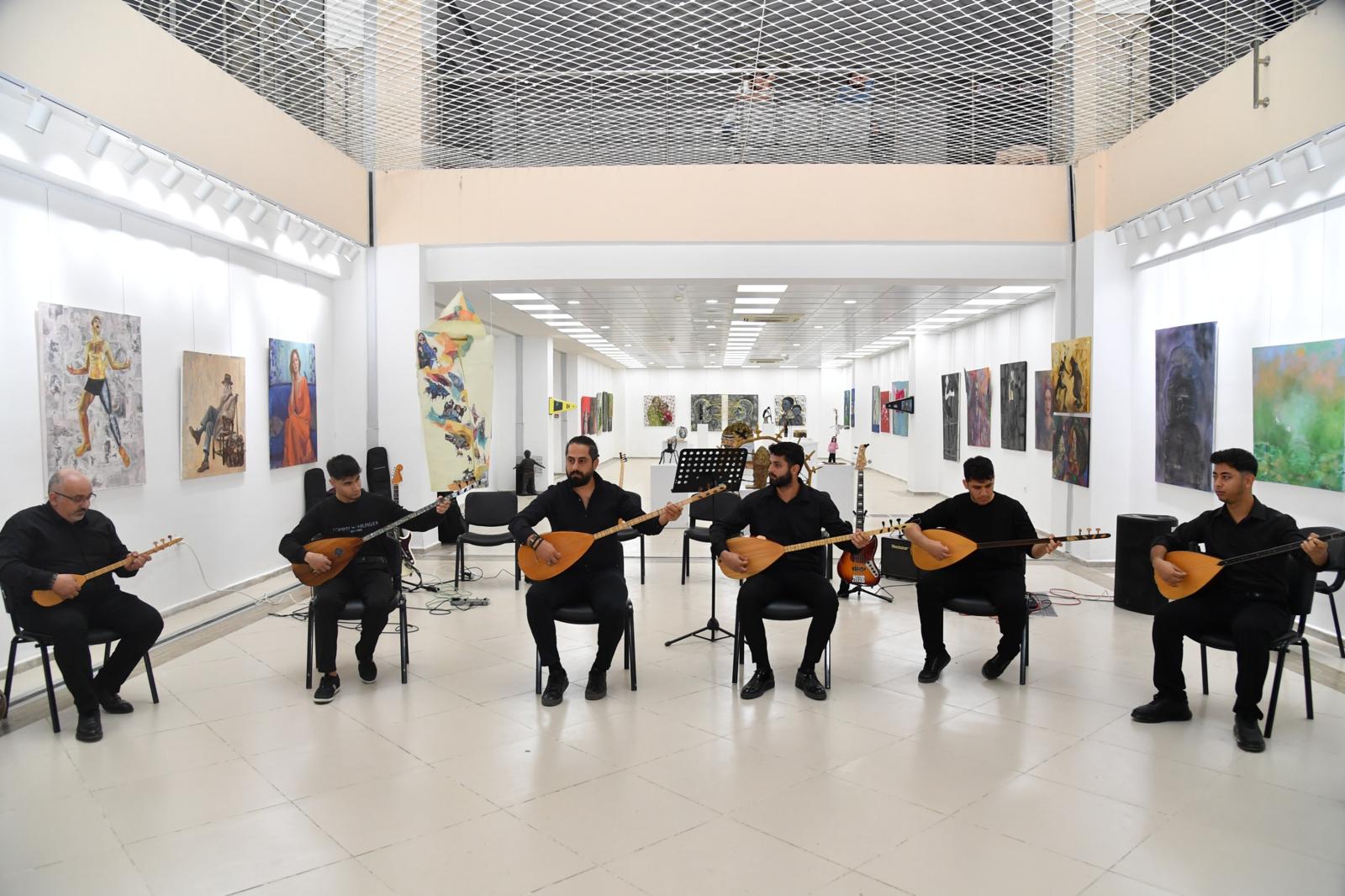 Üniversitemiz Güzel Sanatlar Kulübü’nden Sanat Dolu Yarıyıl Sonu Etkinliği