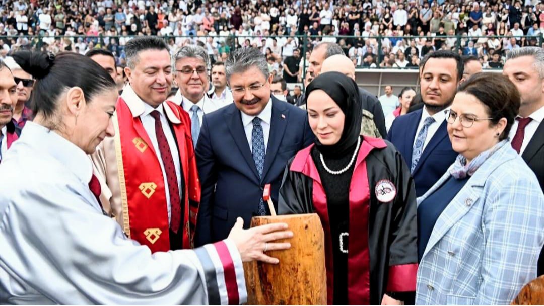 /uploads/saglik-bilimleri-fakultesi/.carrousel/1759942079_237c185055cf60bf07fd-preview.jpg