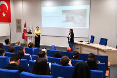 “Psikolojik Dayanıklılık” Konulu Konferans Düzenlendi