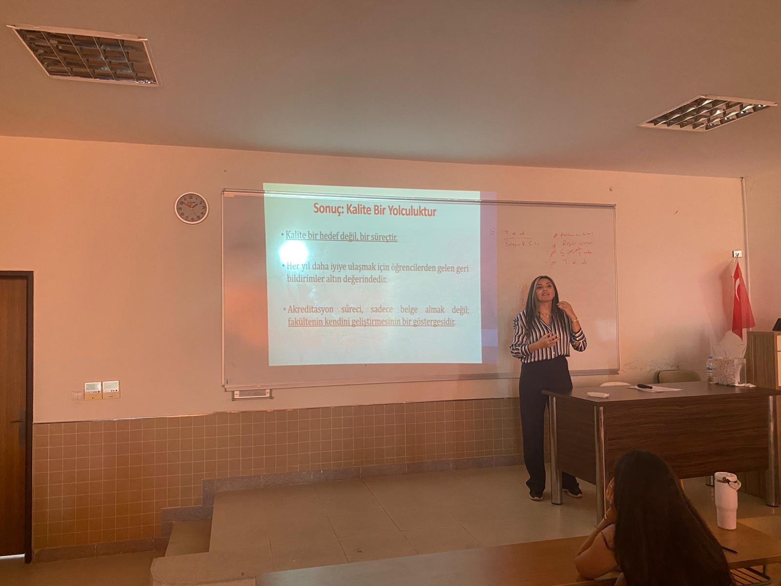 Öğrencilere Yönelik Akreditasyon Bilgilendirme Toplantıları Yapıldı