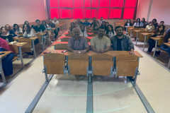 MEZUN-ÖĞRENCİ BULUŞMASI YAPILDI