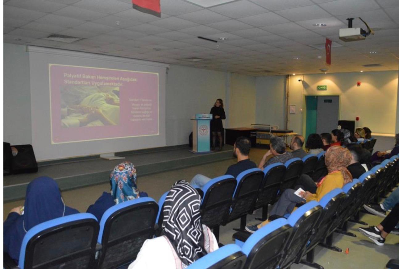 Öğretim Üyelerimizden Kadirli Devlet Hastanesi’ne Palyatif Bakım Eğitimi Desteği