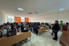 Kalite ve Akreditasyon Komisyonu Çalışmaları Kapsamında Akran Uyum Programı Toplantısı Gerçekleştirildi