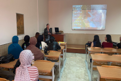 Sosyal Hizmet Bölümü Öğrencilerine Ara Sınav Öncesi Bilgilendirme Yapıldı