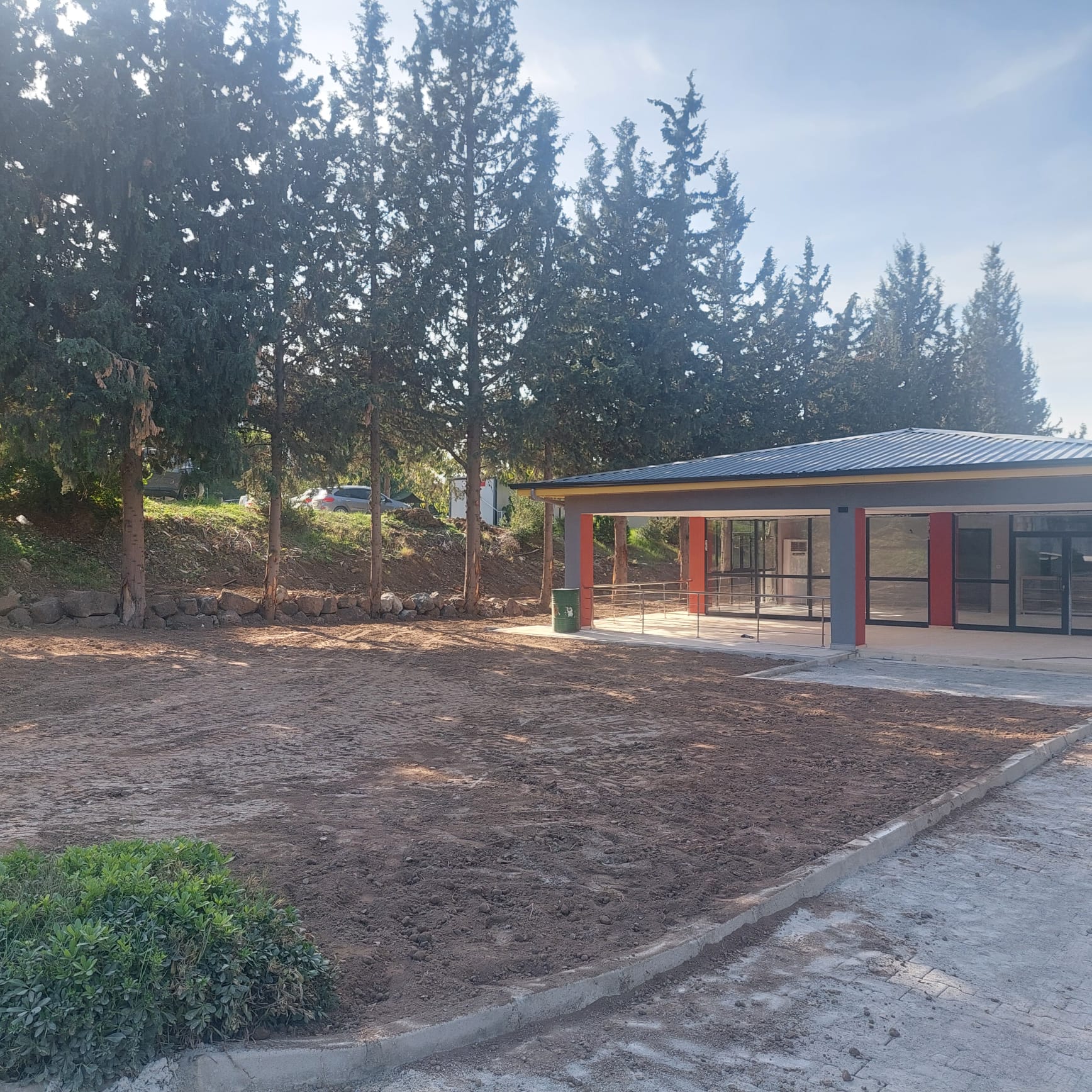 OKÜ Beden Eğitimi ve Spor Yüksekokulu Kantin Binası Peyzaj Çalışması